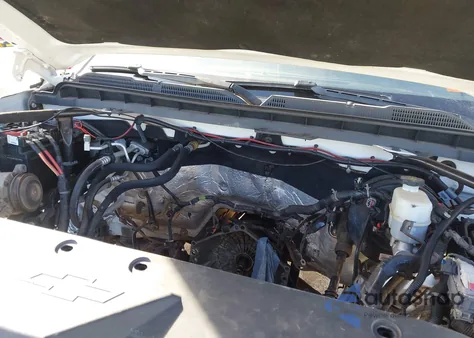 2019 Chevrolet Silverado 1500 Ld Wt z USA, uszkodzony, nr VIN 2GCVKNEC5K1210178